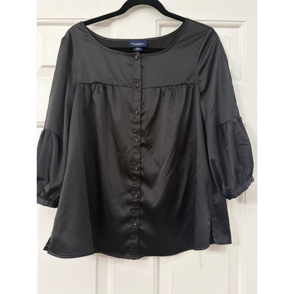 New Additions | Maternity Satin Puff Sleeve Button Down Blouse | S || Black|
